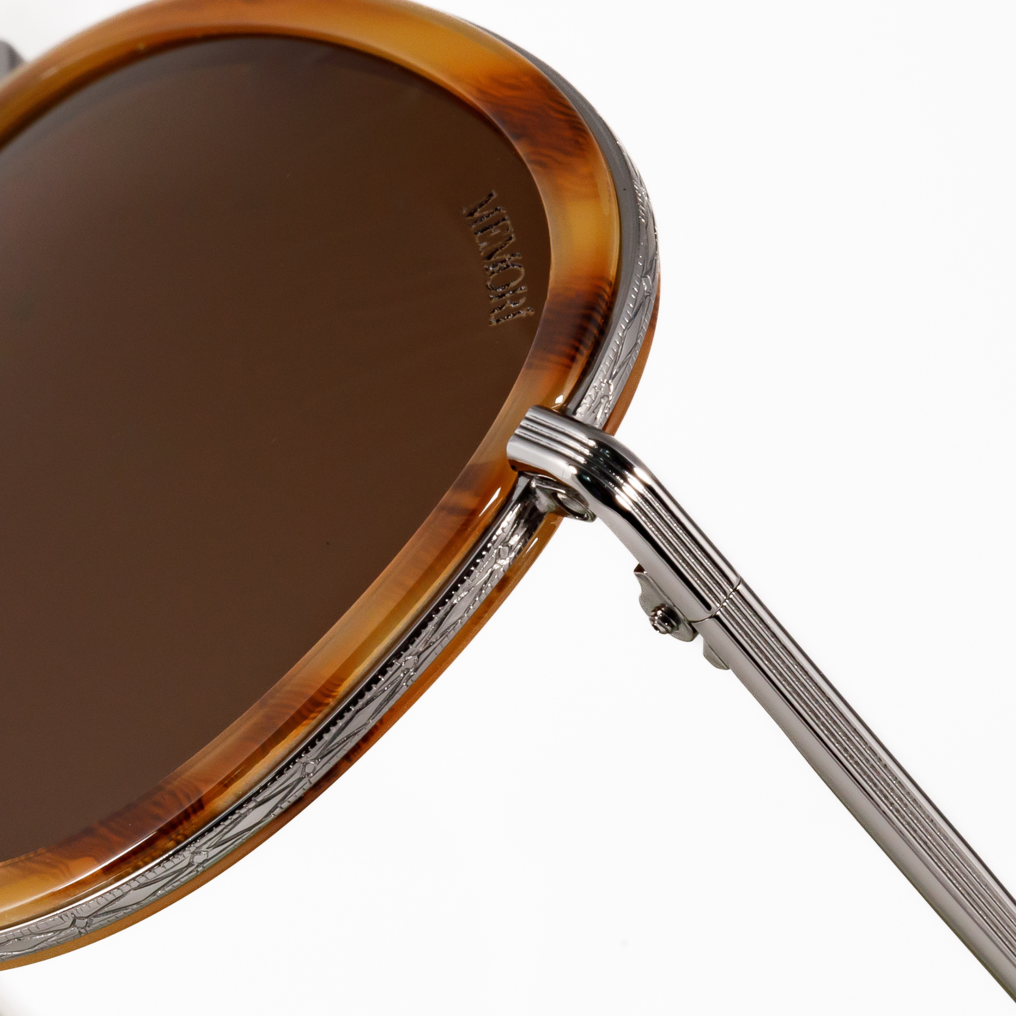 Luxury sunglass hinges