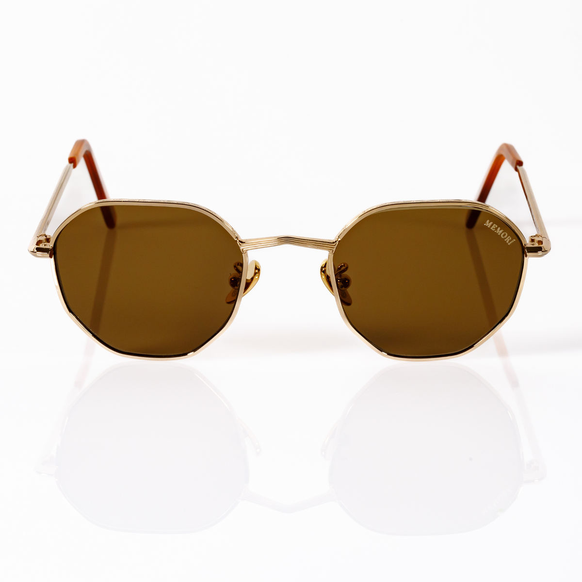 Hexagon Sunglasses in Gold - Warm Brown Lenses – MEMORÍ EYEWEAR